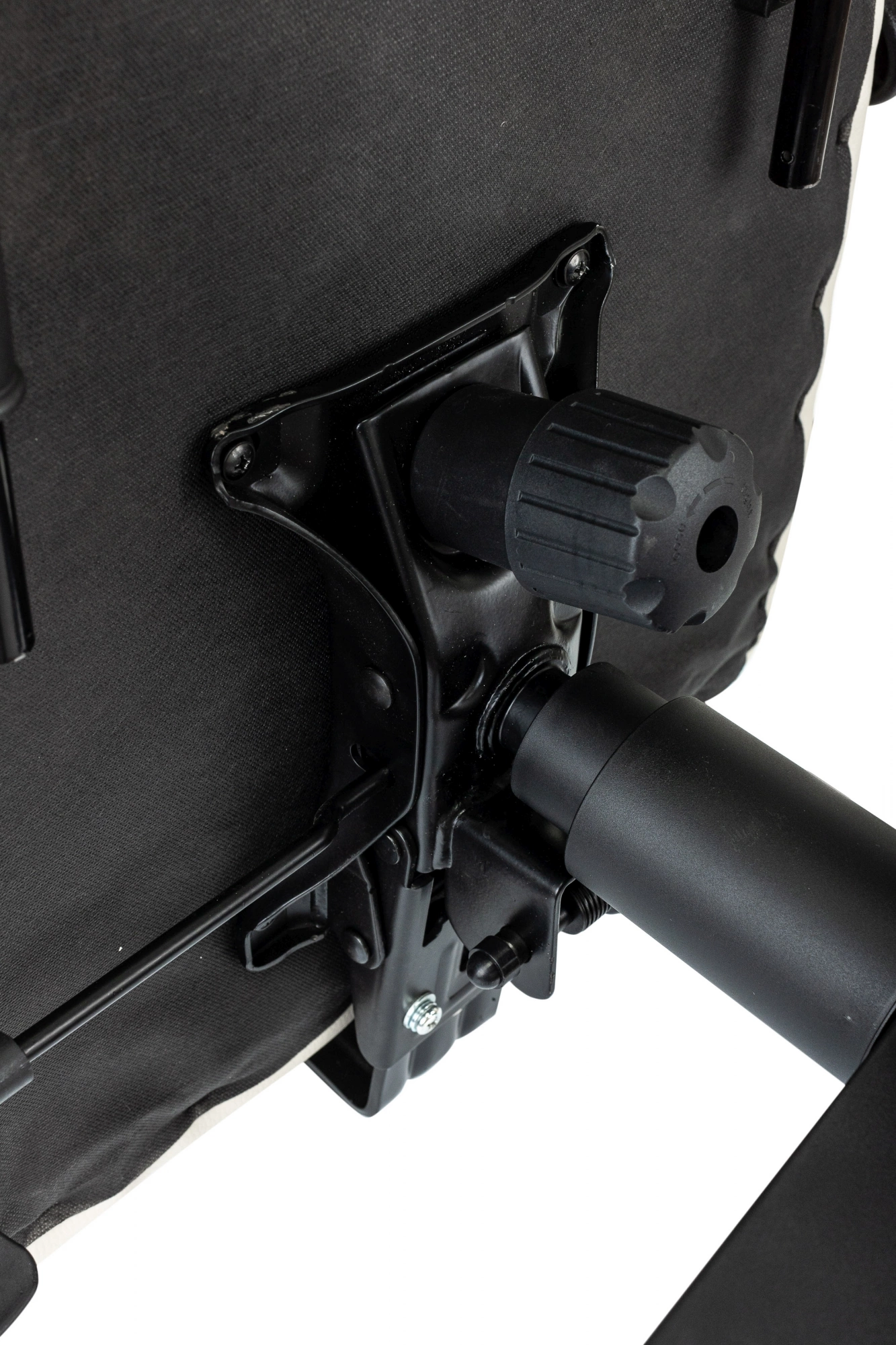 Кресло руководителя Бюрократ CH-868N-BF