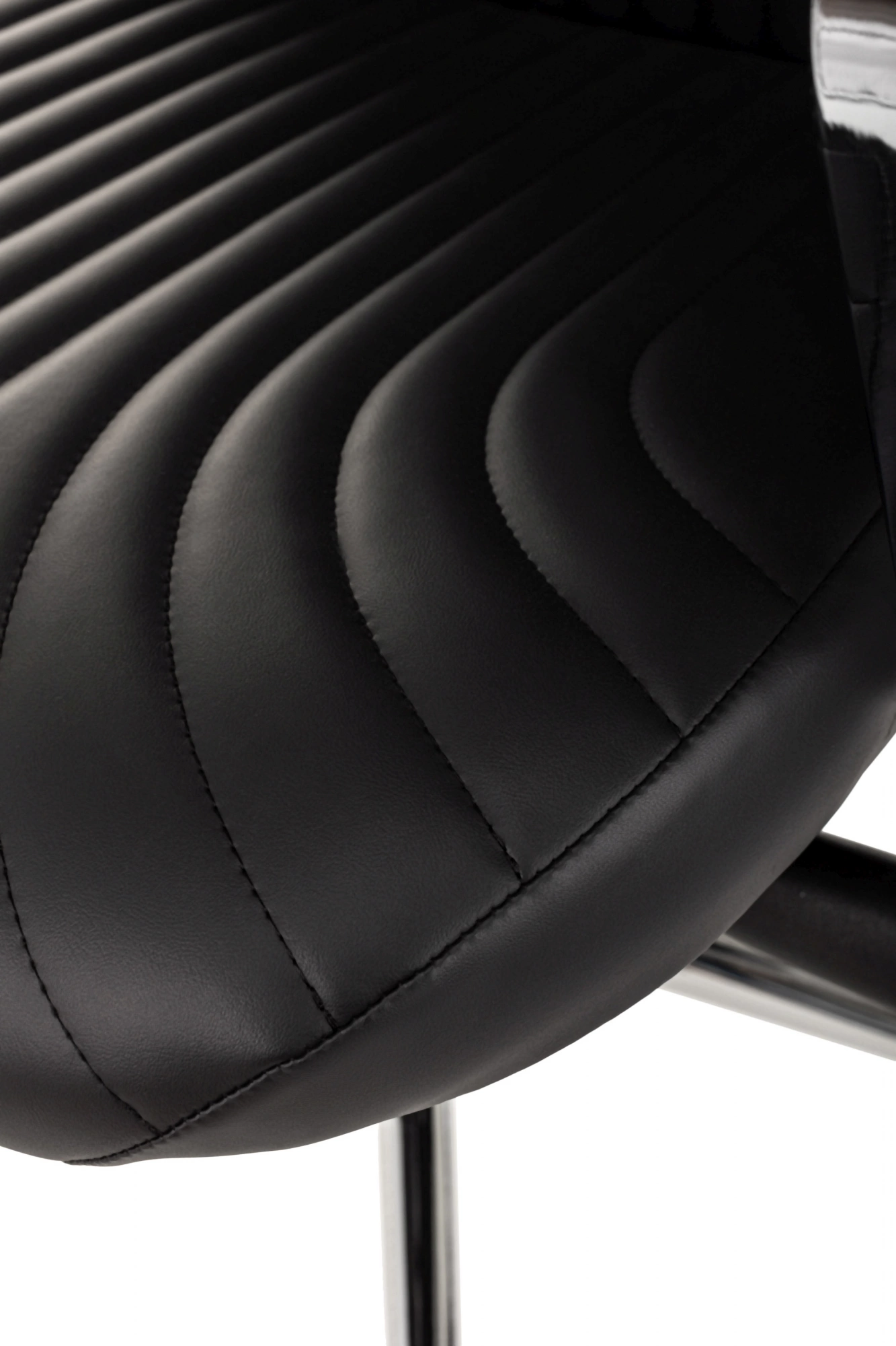 Кресло руководителя Бюрократ CH-610SL-Lux