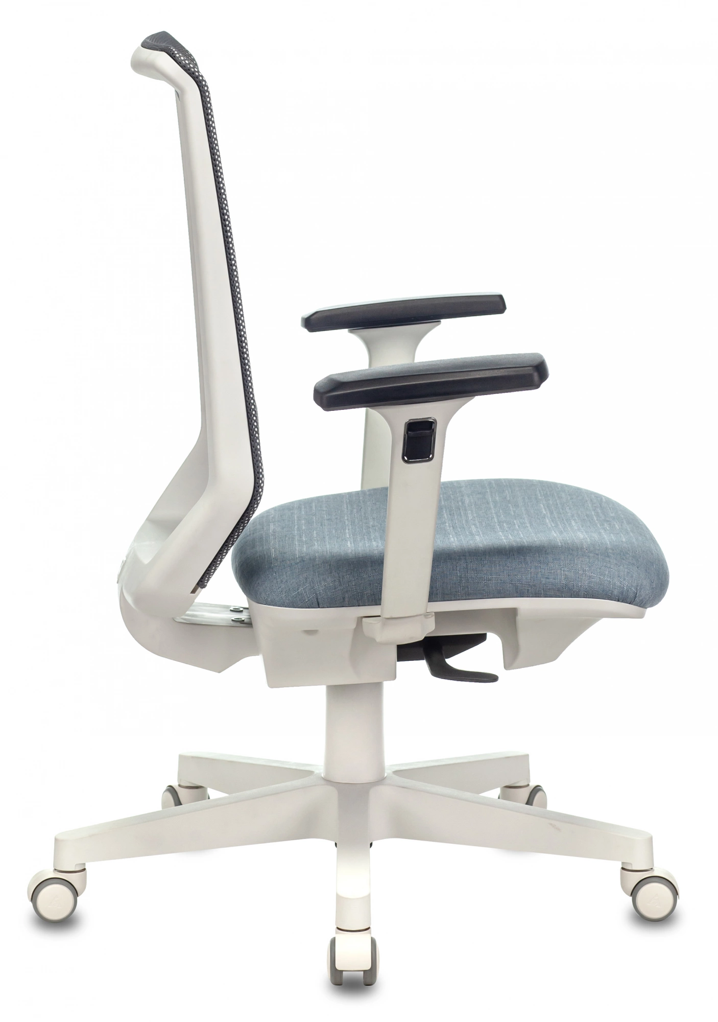 Кресло руководителя Бюрократ EXPERT