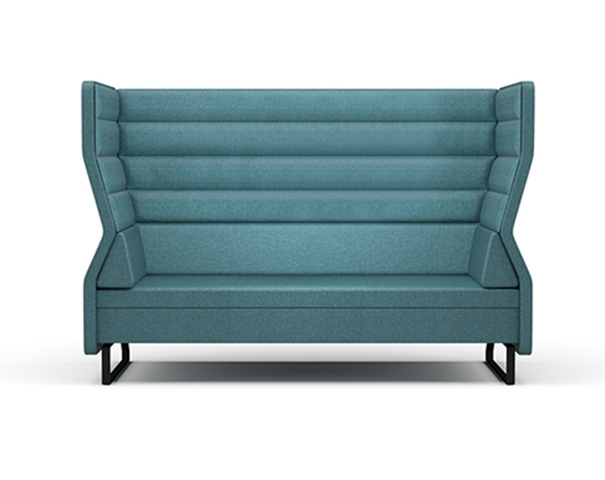 Диван трехместный Toolip с высокой спинкой