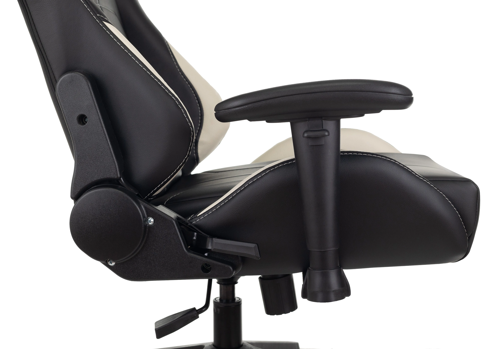 Кресло игровое Zombie VIKING 5 AERO