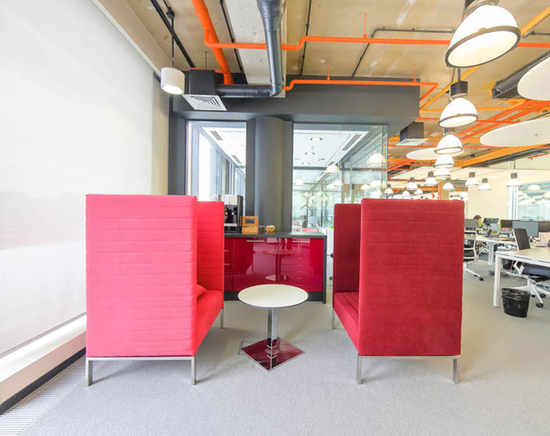 Диван двухместный Shelby с высокой спинкой