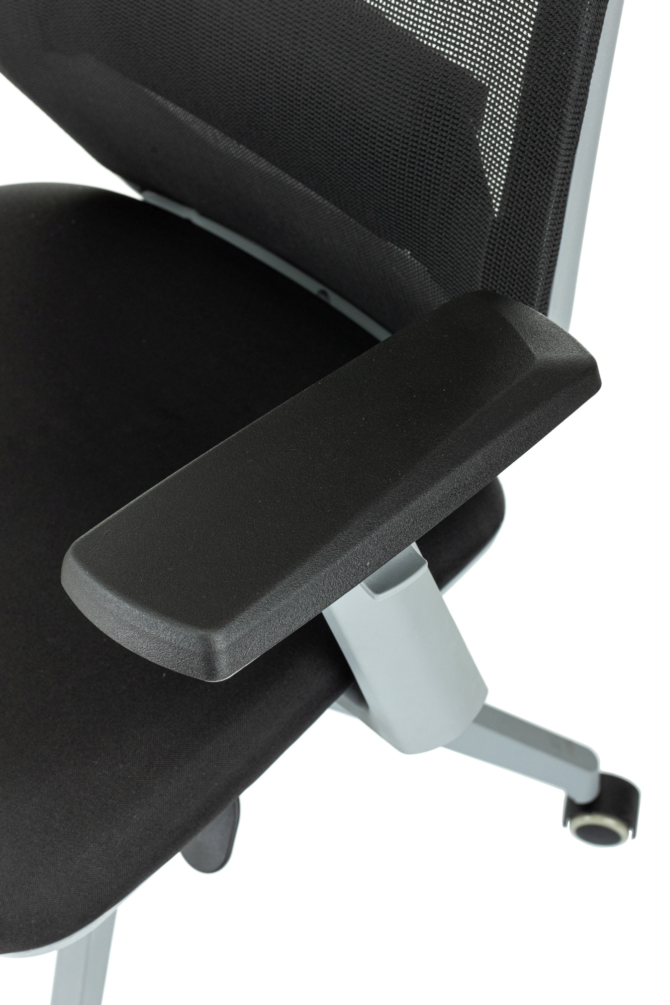 Кресло руководителя Бюрократ MC-G611NL-H