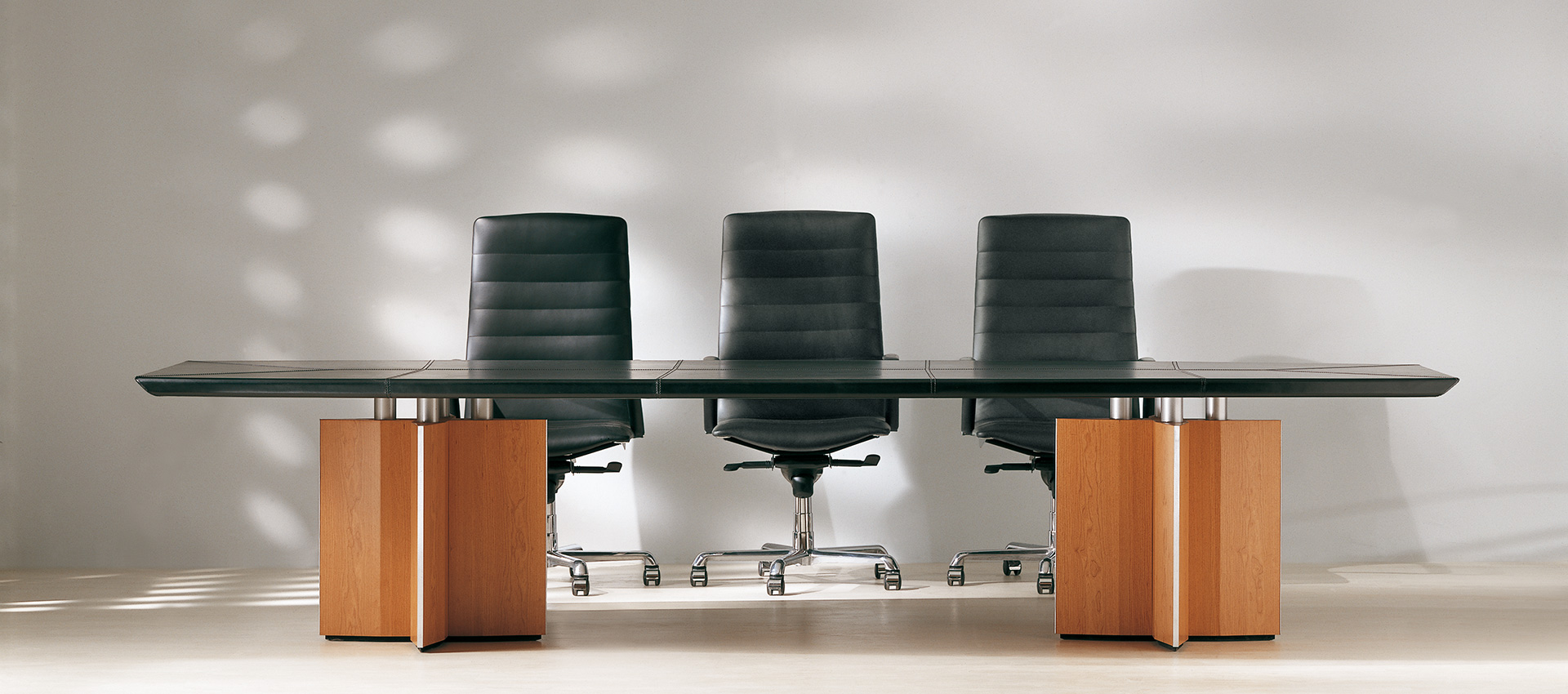 Стол для переговоров Epico (Ovals)