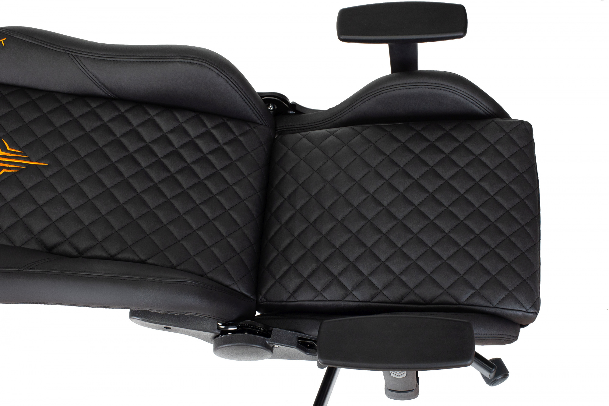 Кресло игровое Knight Rampart