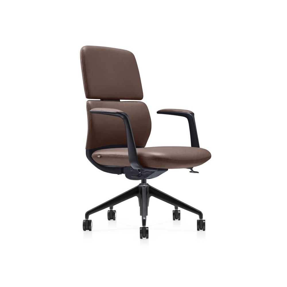 Коричневый