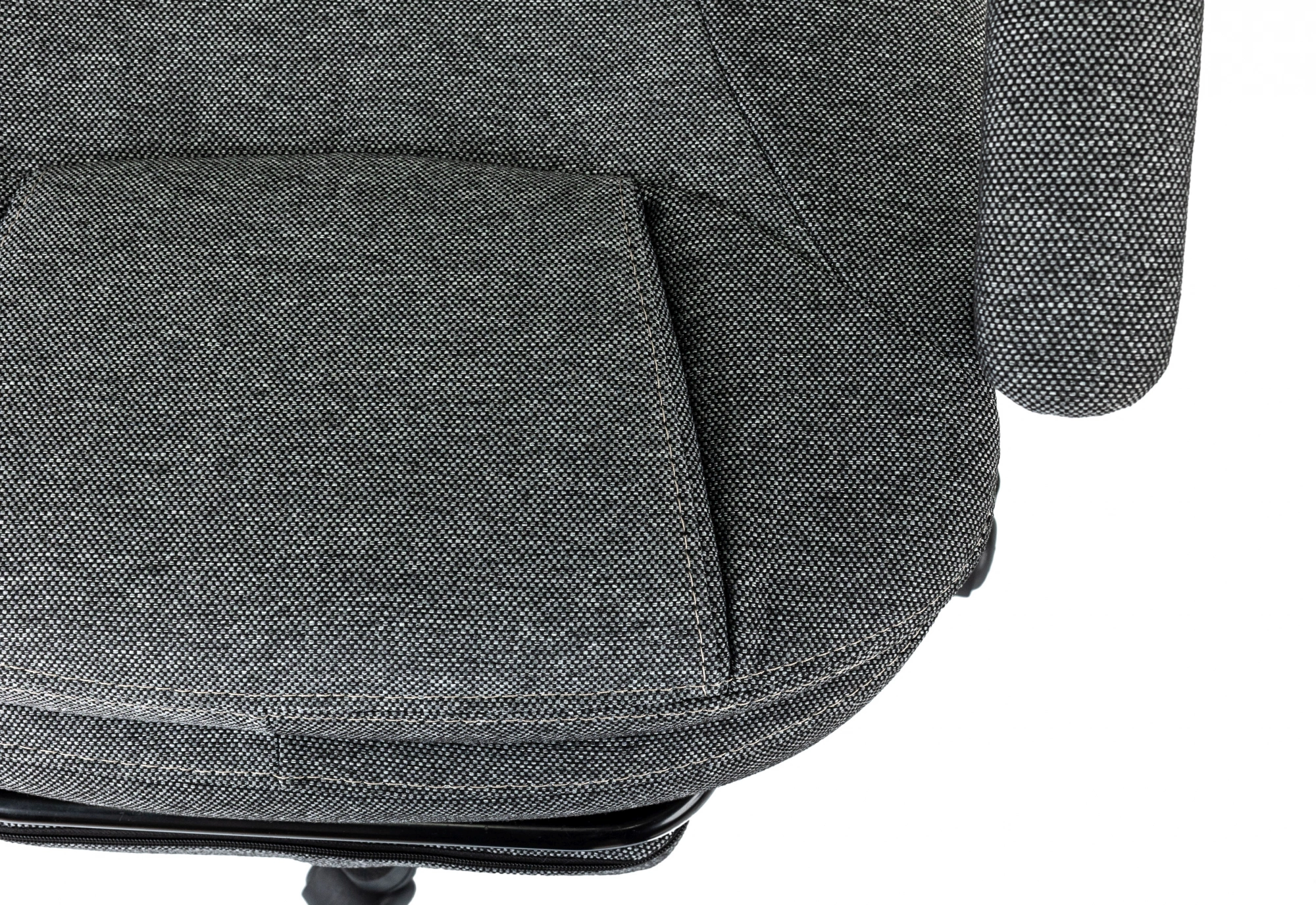 Кресло руководителя Бюрократ CH-868MSG-BF