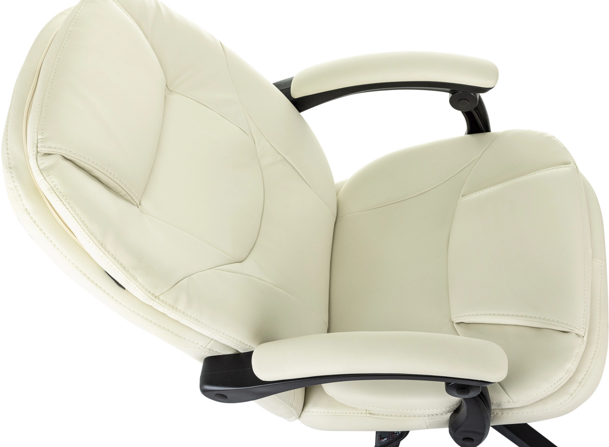 Кресло руководителя Бюрократ CH-868N-BF