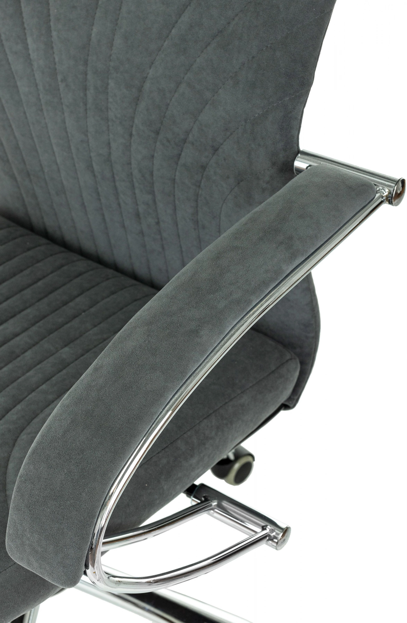 Кресло руководителя Бюрократ CH-610SL