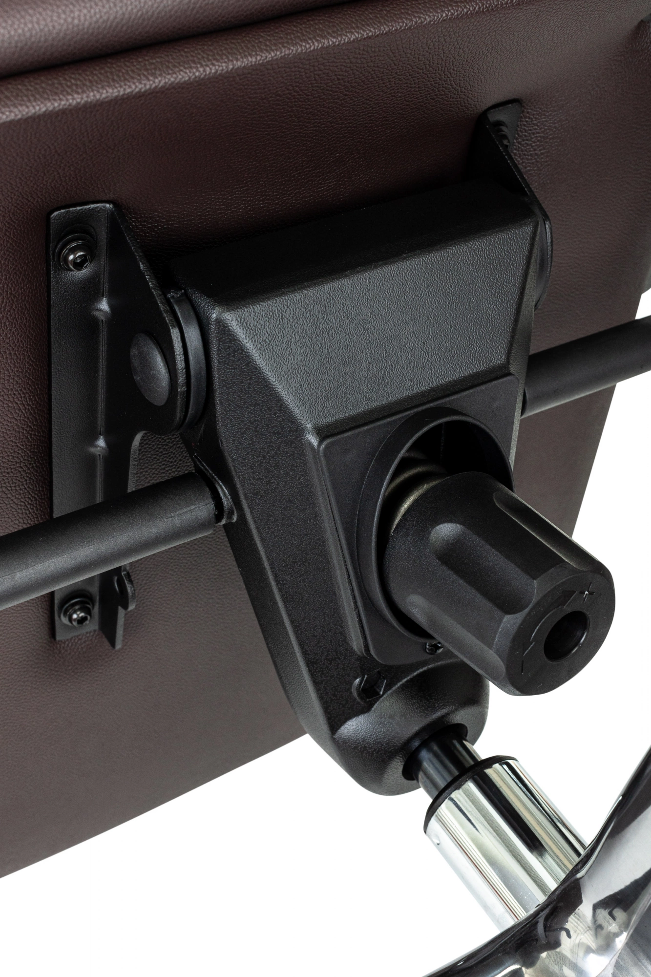 Кресло руководителя Бюрократ _Aura