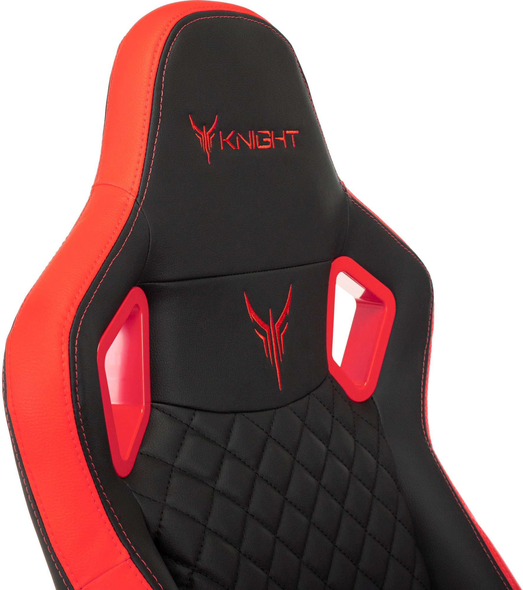 Кресло игровое Knight Titan