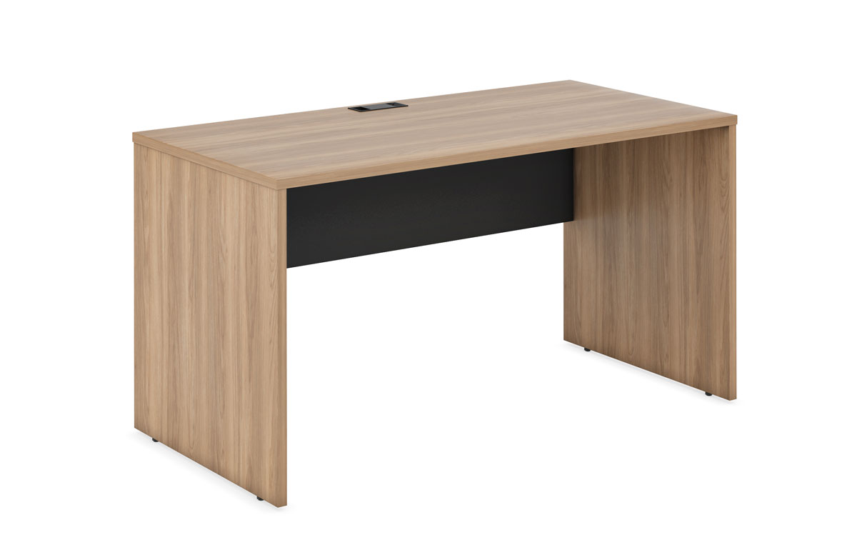 Стол письменный 1,2м. на ДСП опорах , гл. 700мм EVL155