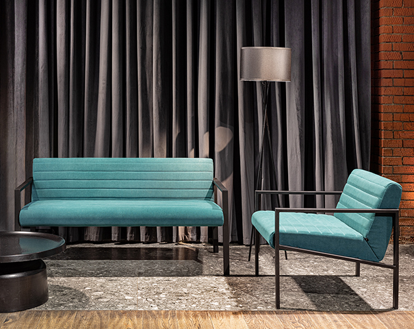 Диван двухместный Innsbruck с прострочкой