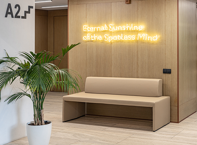 Диван трехместный Dixon