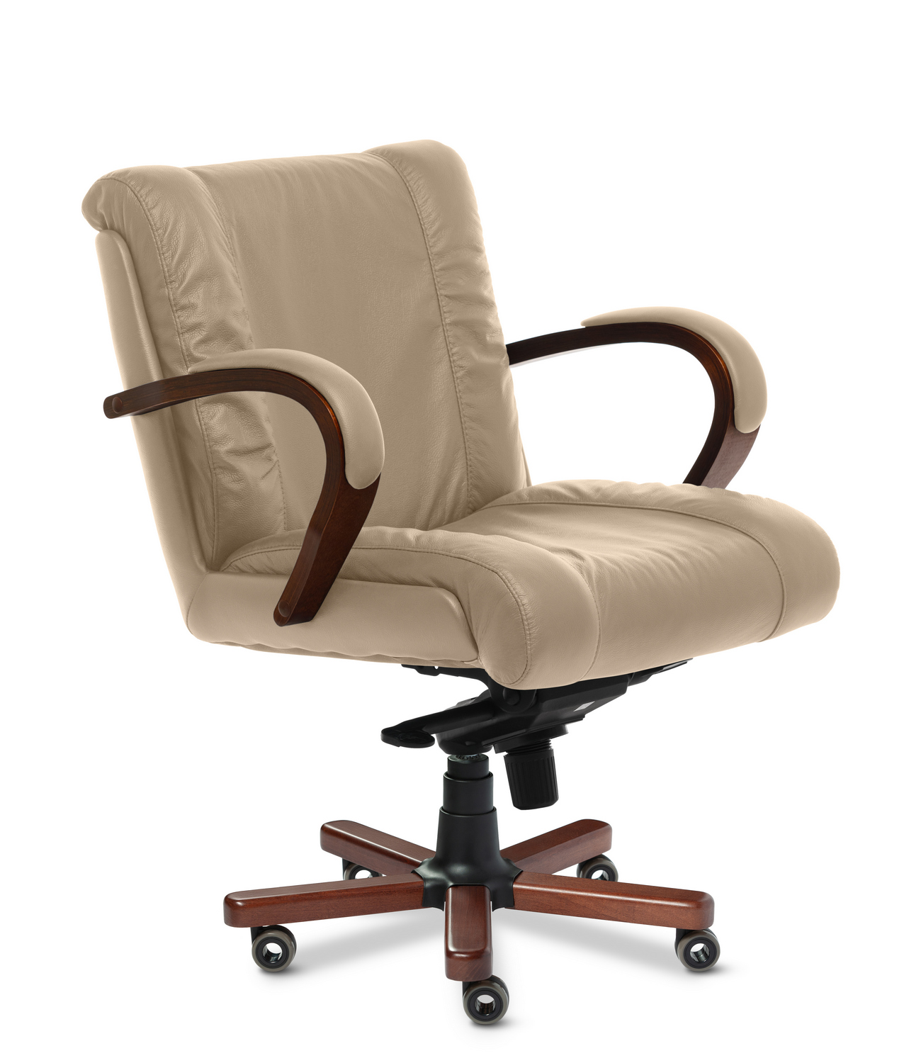 Кресло для руководителя Master B